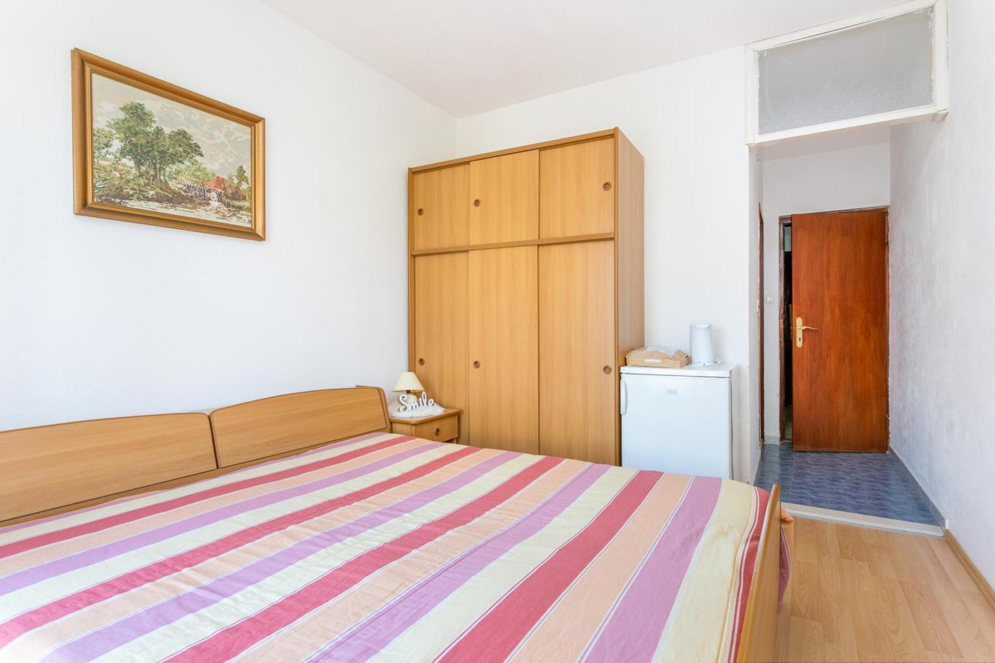 Apartments And Rooms With Parking Space Supetar, Brac - 5658 Cameră foto